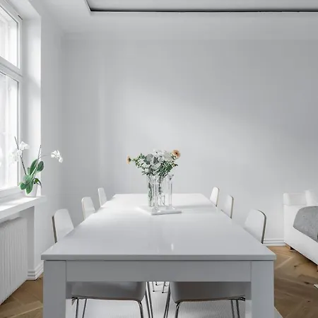 Bright One-bedroom In The Center Of Turku